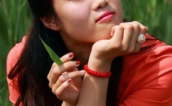 老女人大荫蒂毛茸观看方法